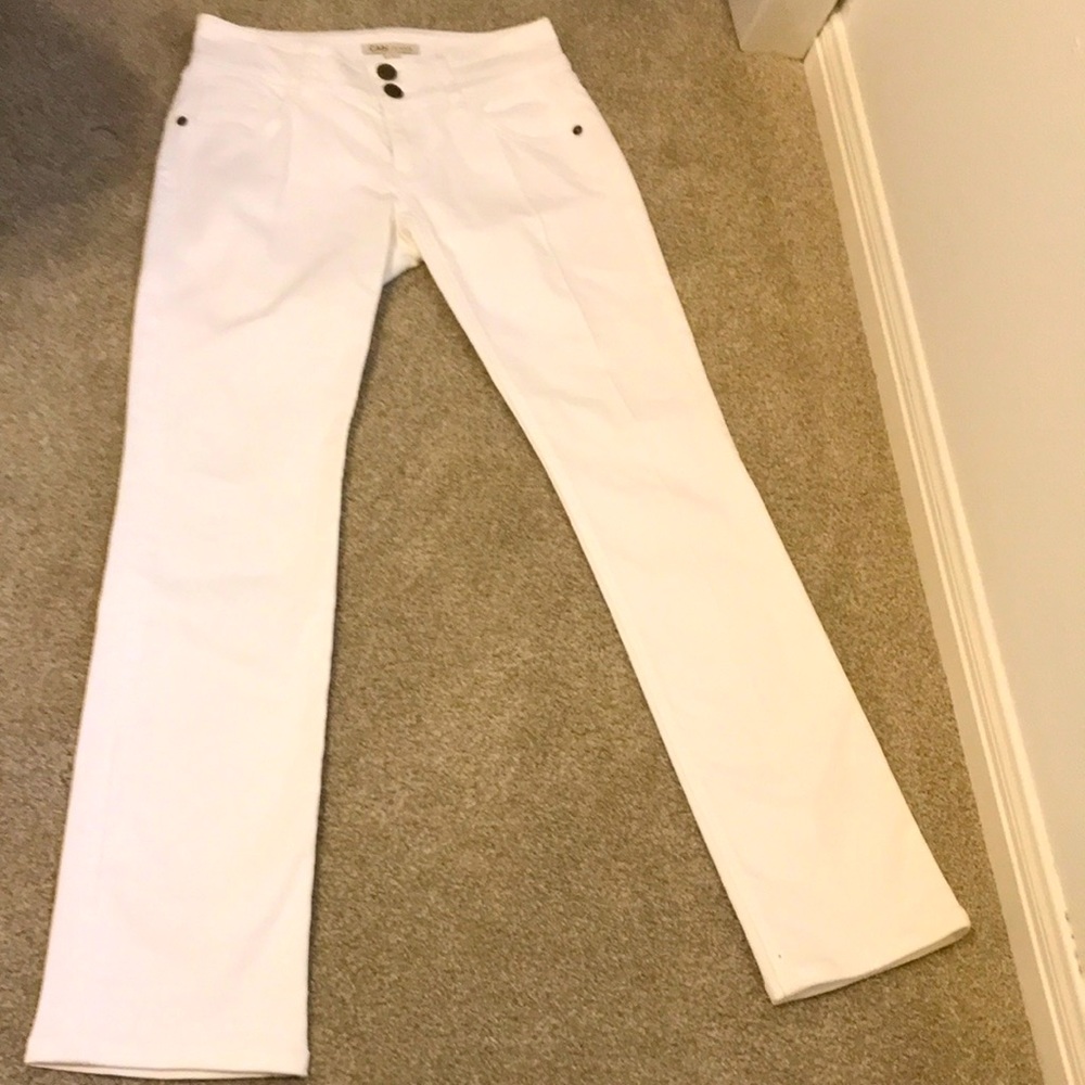 CAbi jeans, size 2. White Skinny leg jeans. Style 763.